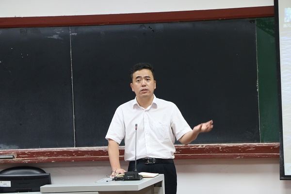 1505211760750010330.jpg 全员大会3.jpg